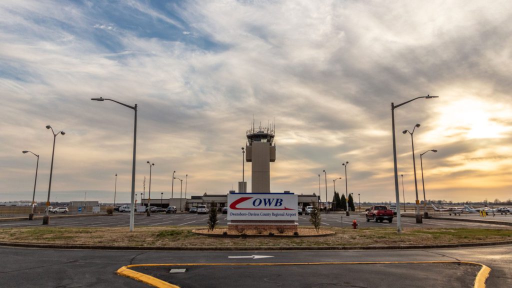 Owensboro-Daviess County Regional Airport Entrance